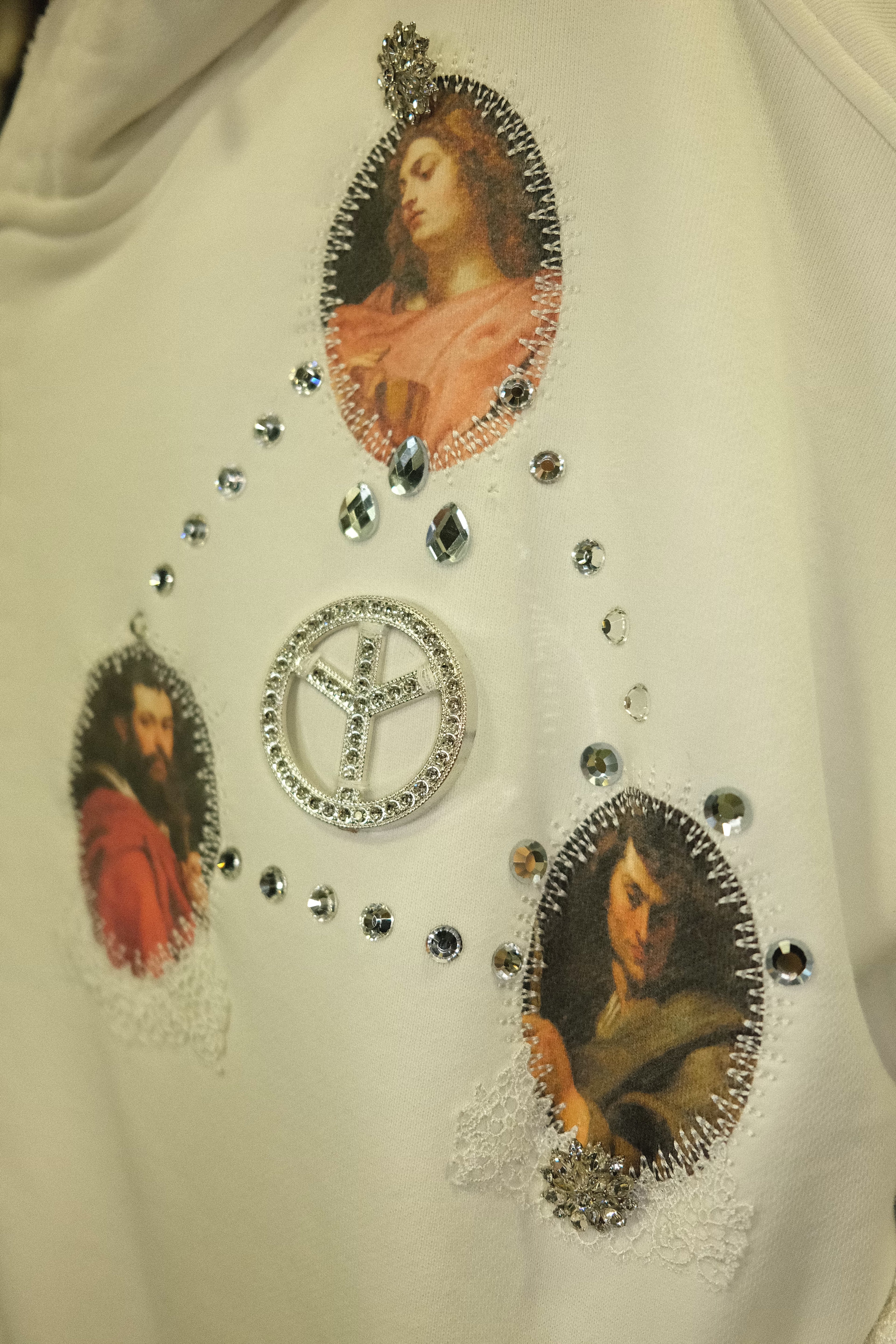 DECIPLES FLORAL ZIPUP